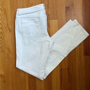 Aeropostale Women's White Straight Leg Jeans